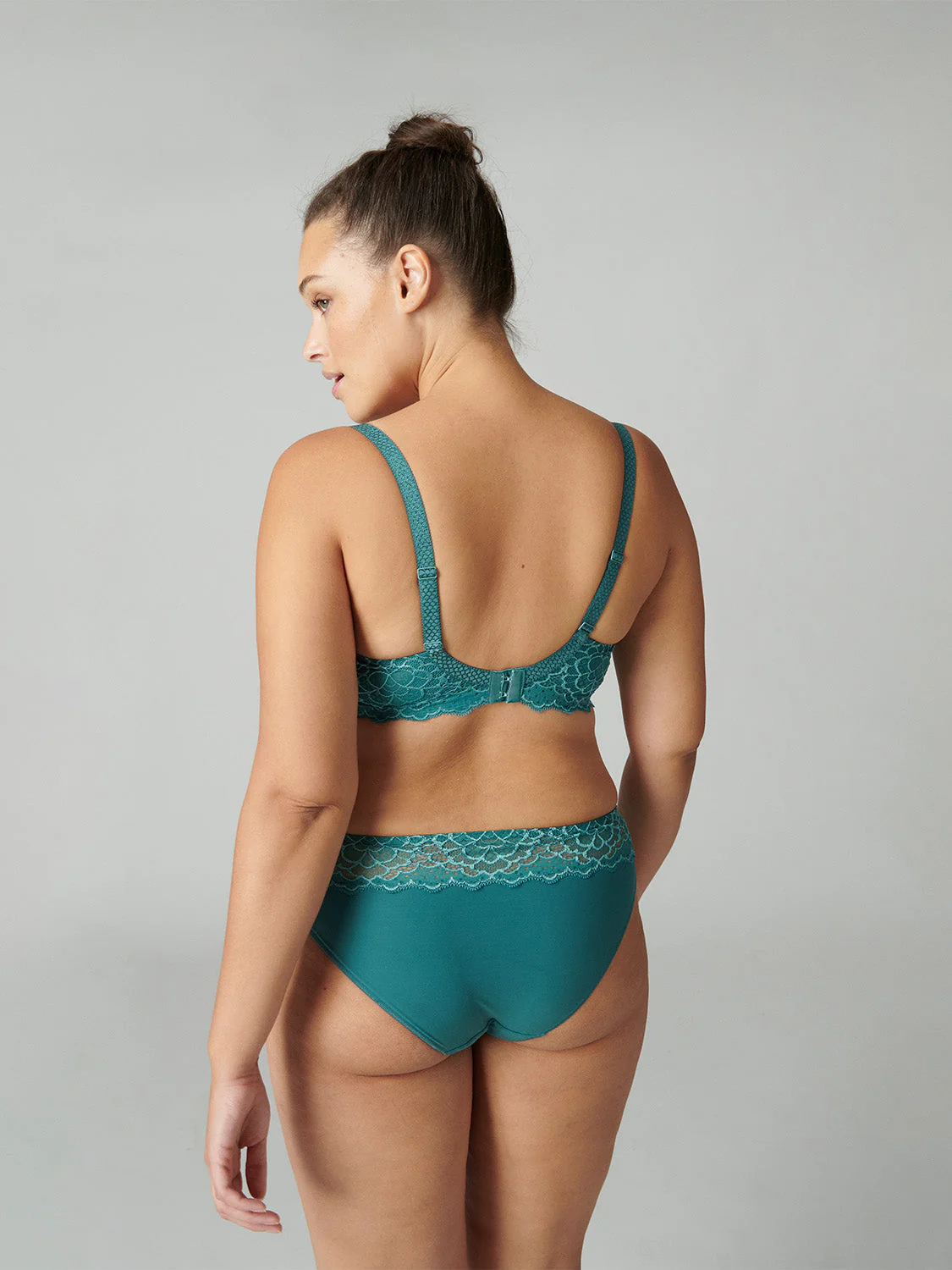 3D plunge bra - Boreal Green - Image 7