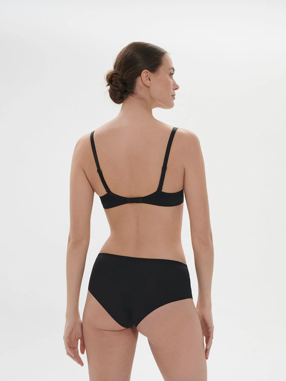Full cup plunge bra - Black - Image 7