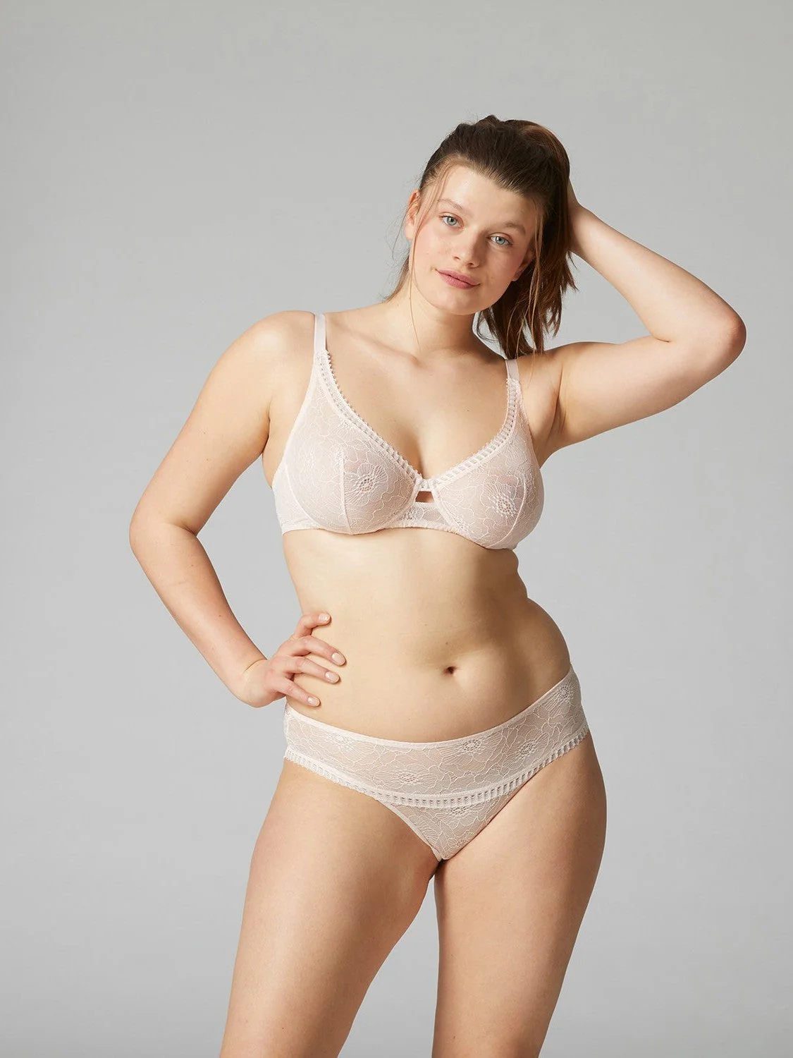 Full cup plunge bra - Petal Powder - Image 9