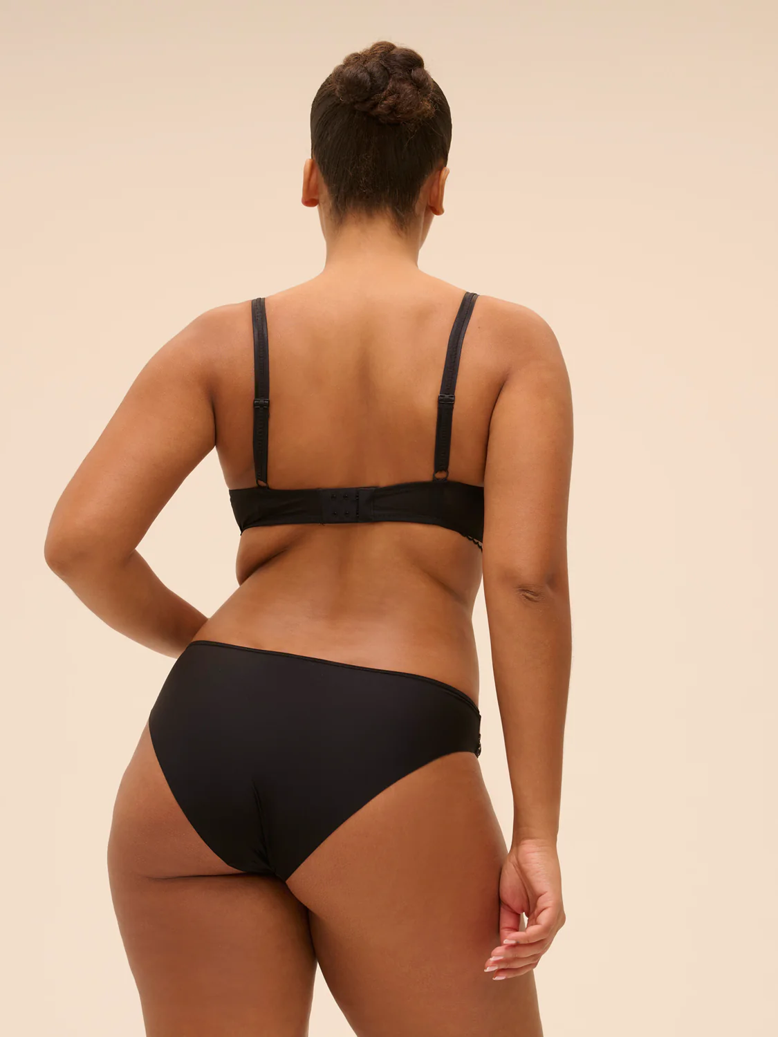 Half cup bra - Light Tatoo - Image 9