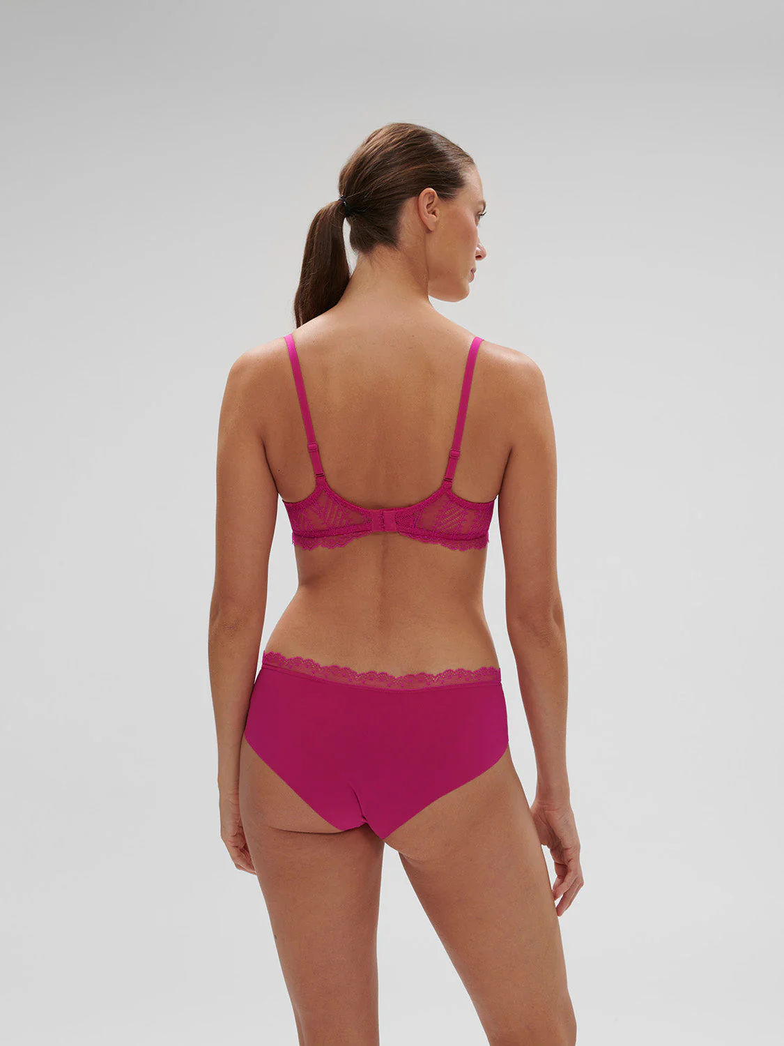Plunging underwired bra - Hibiscus Pink - Image 7