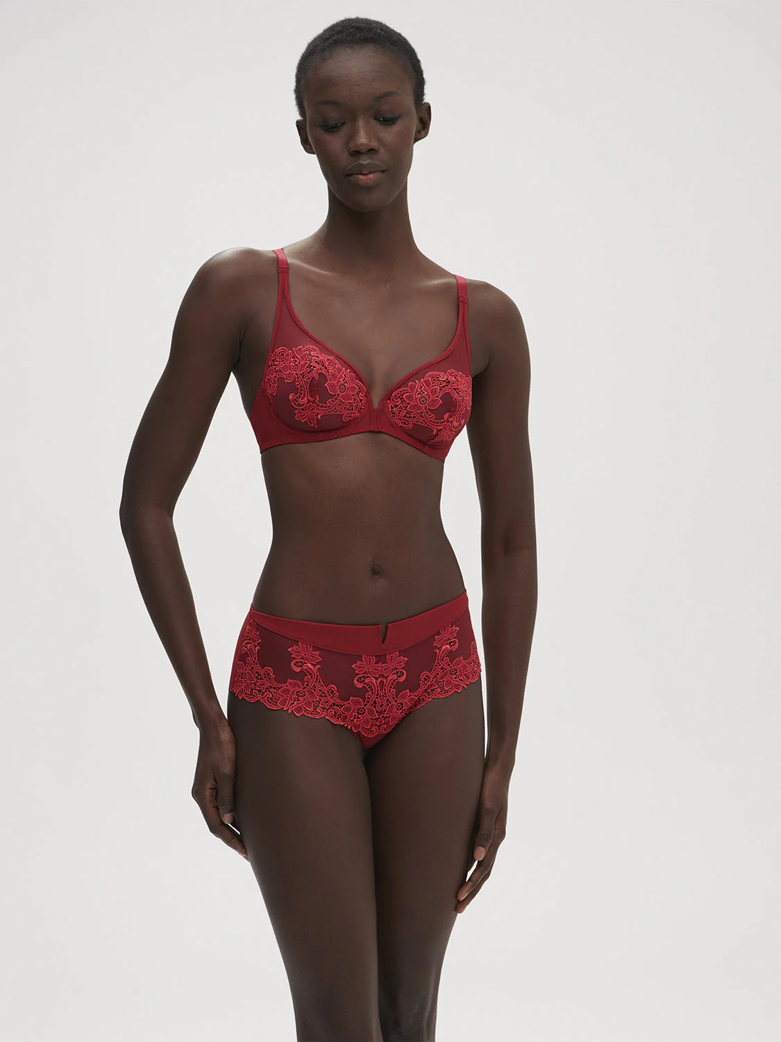 Plunging underwired bra - Lipstick - Image 3