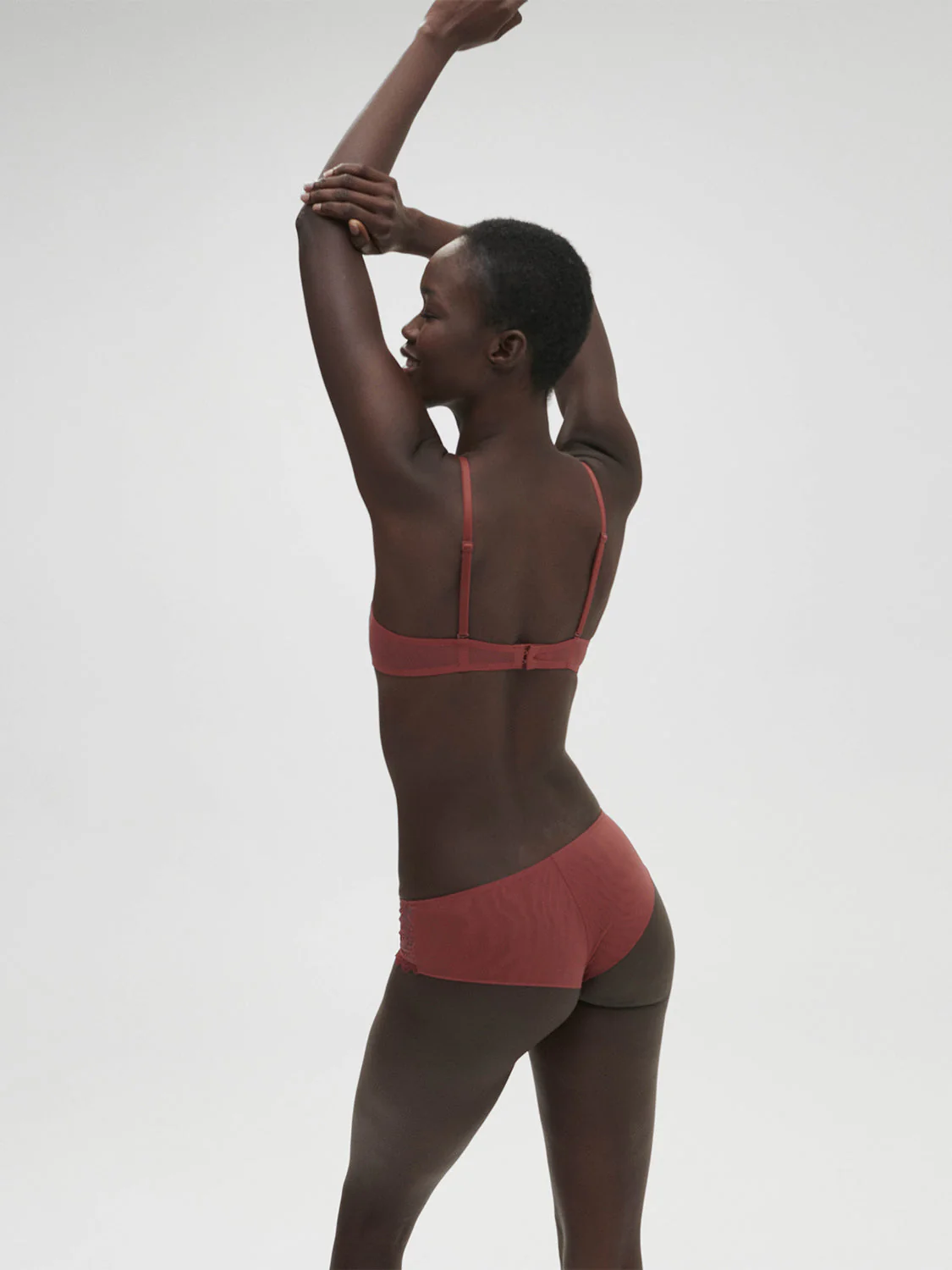 Plunging underwired bra - Sienna - Image 4
