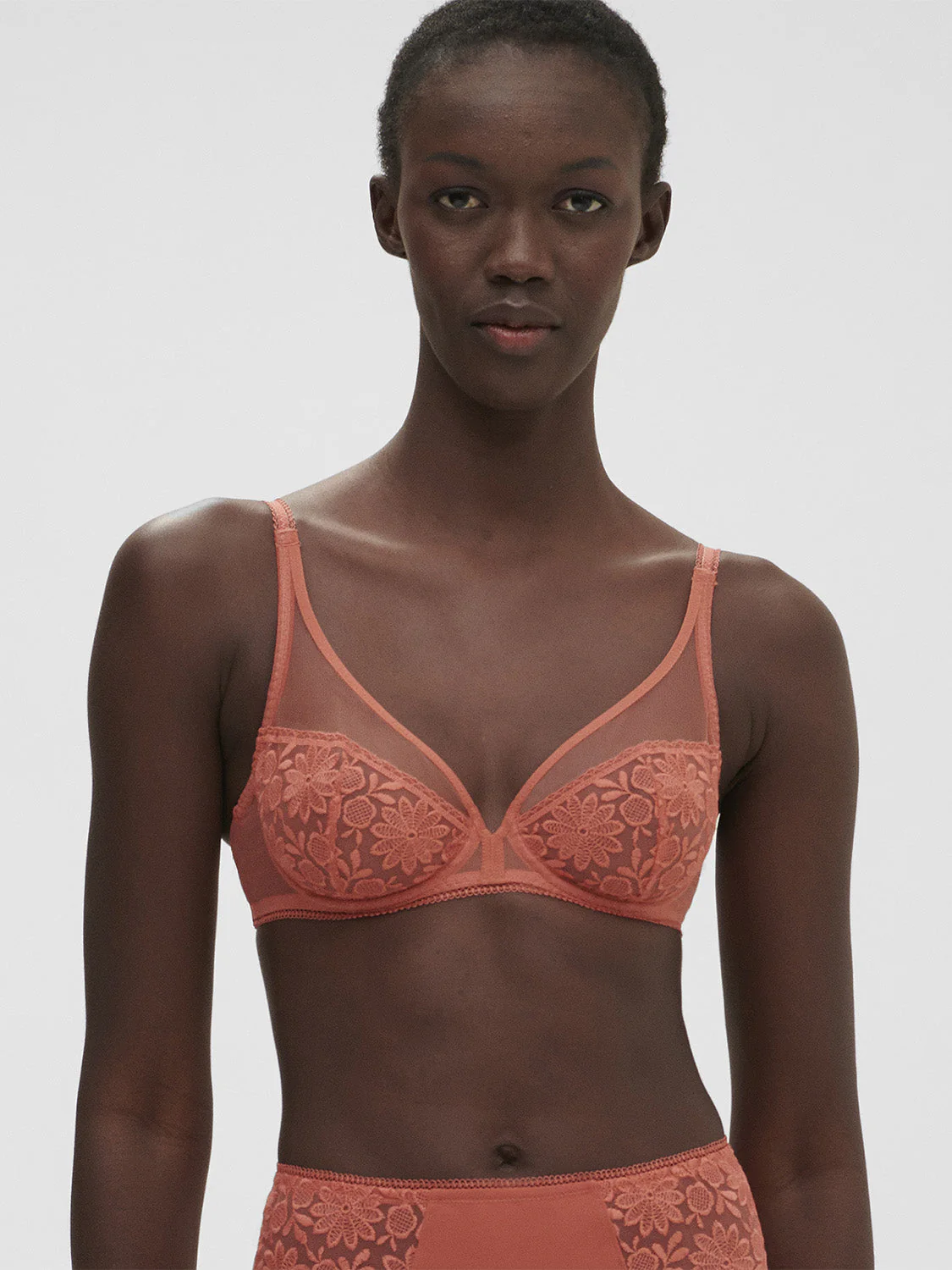 Plunging underwired bra - Texas Pink