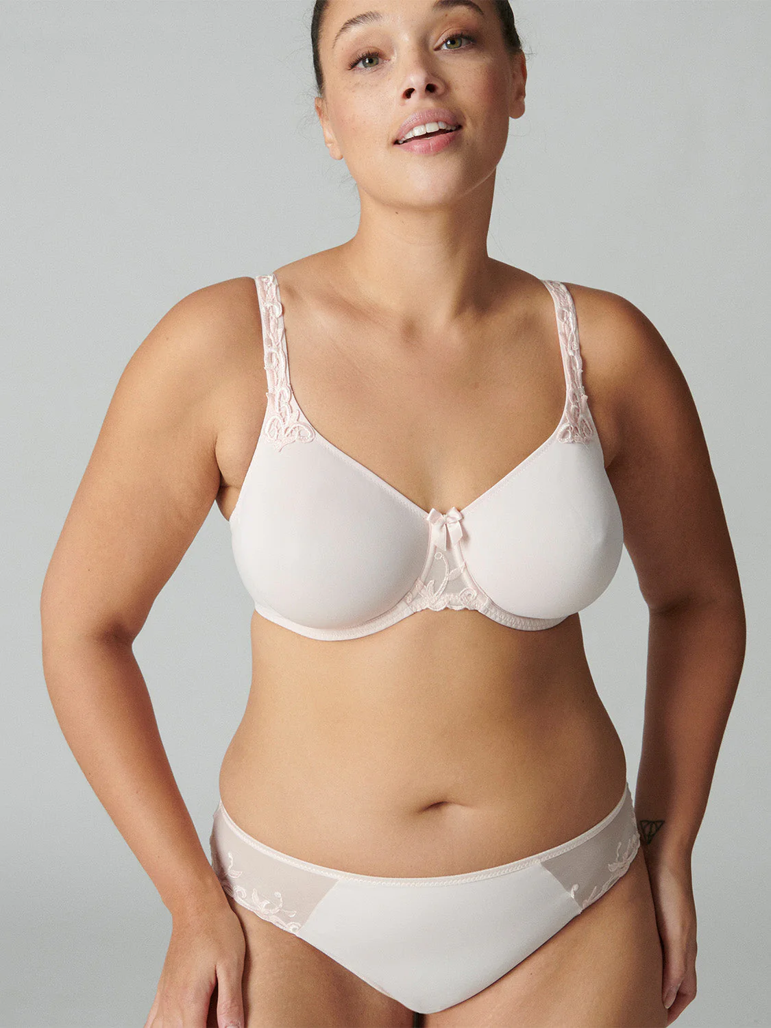 Rigid moulded bra - Blush - Image 3