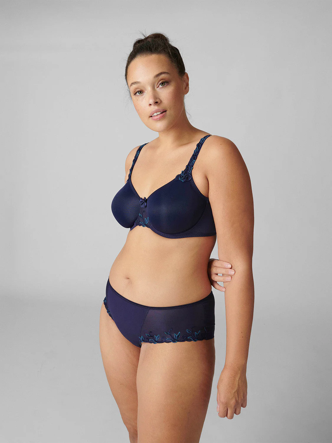 Rigid moulded bra - Midnight