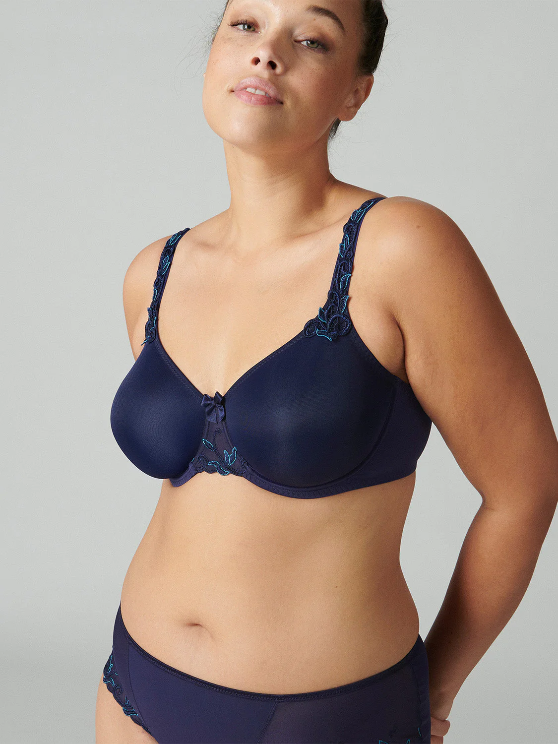 Rigid moulded bra - Midnight - Image 3