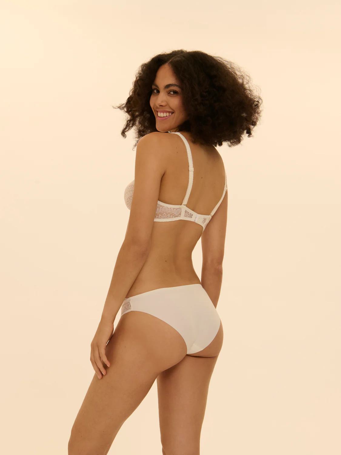 Soft cup triangle bra - Natural - Image 7