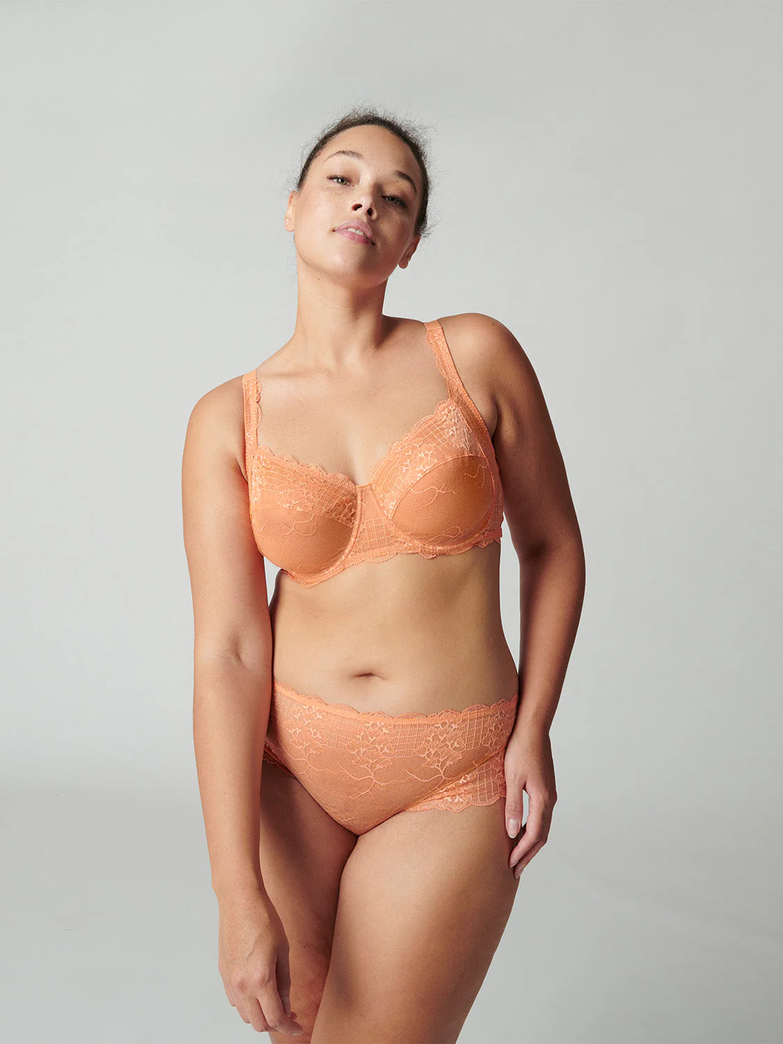 Squared neckline full cup bra - Apricot - Image 7