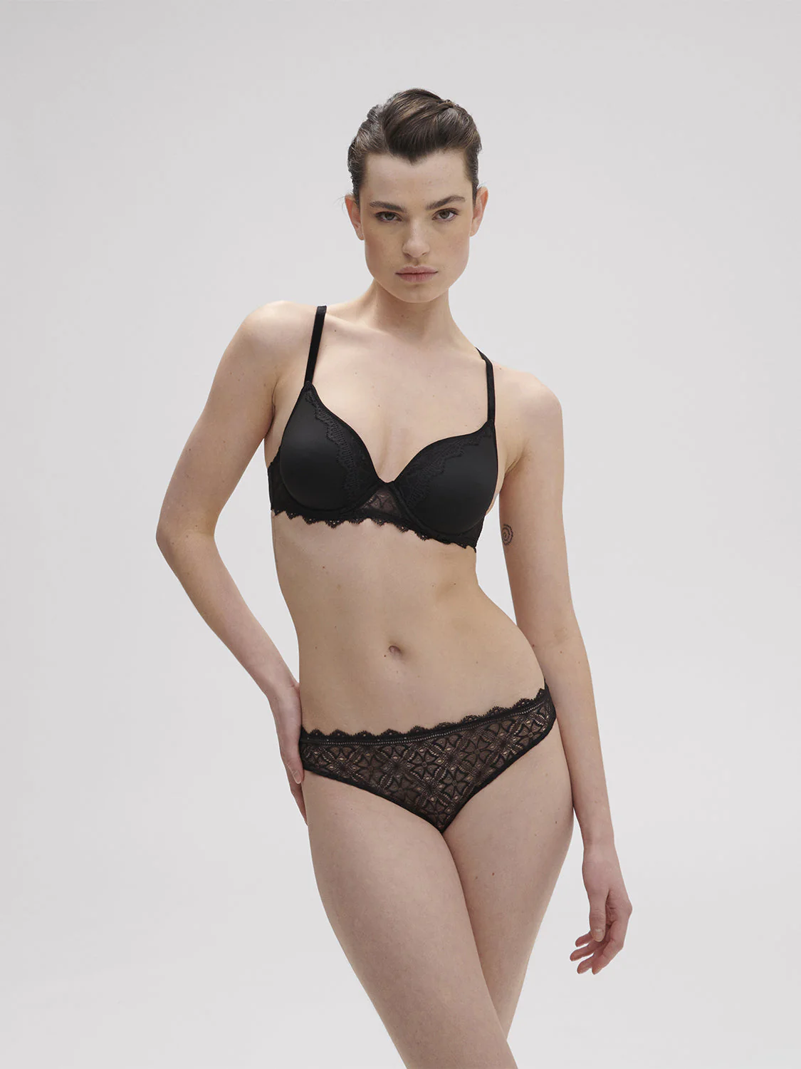 Tanga - Black - Image 3