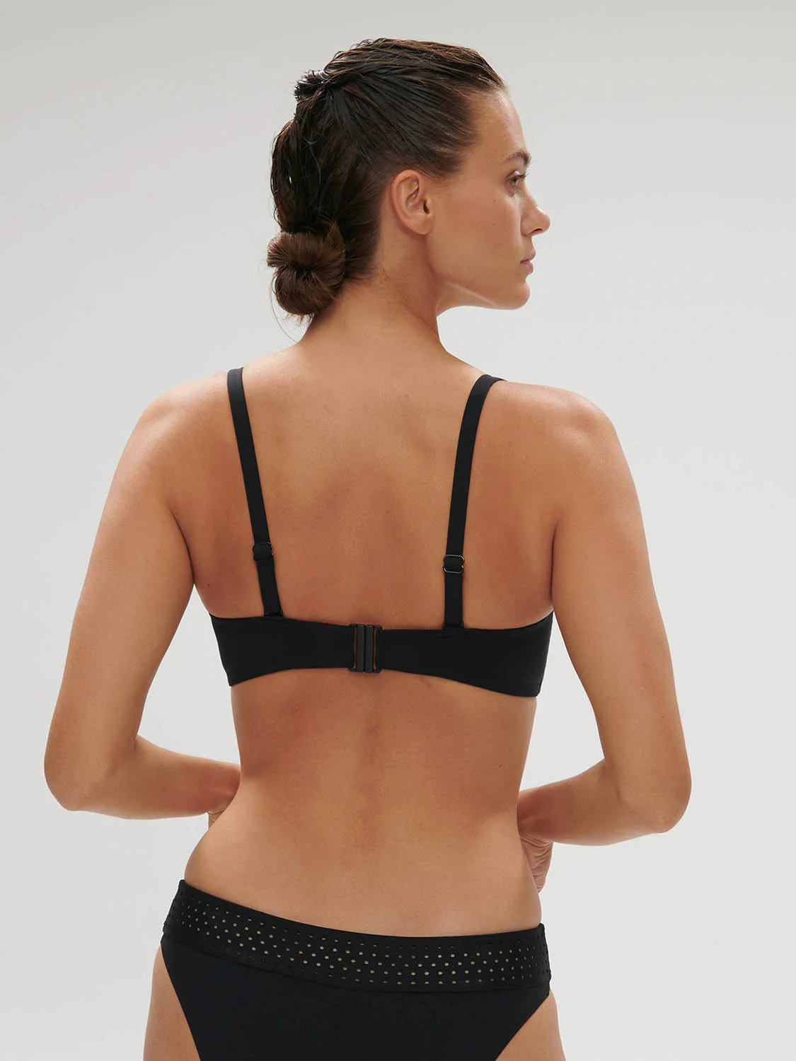Underwired bandeau bikini top - Black - Image 2