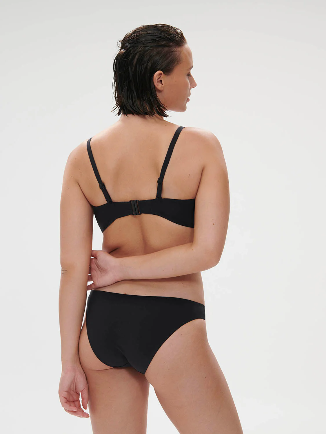 Underwired bandeau bikini top - Black - Image 14