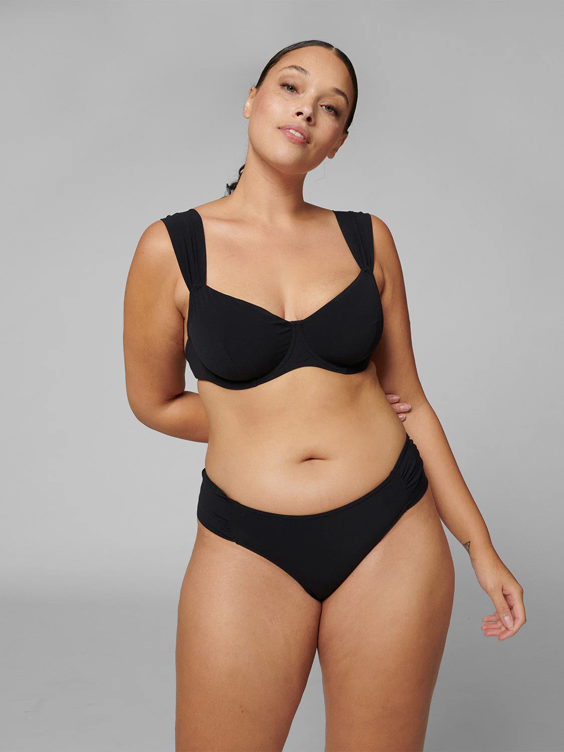 Underwired bikini top - Black - Image 7