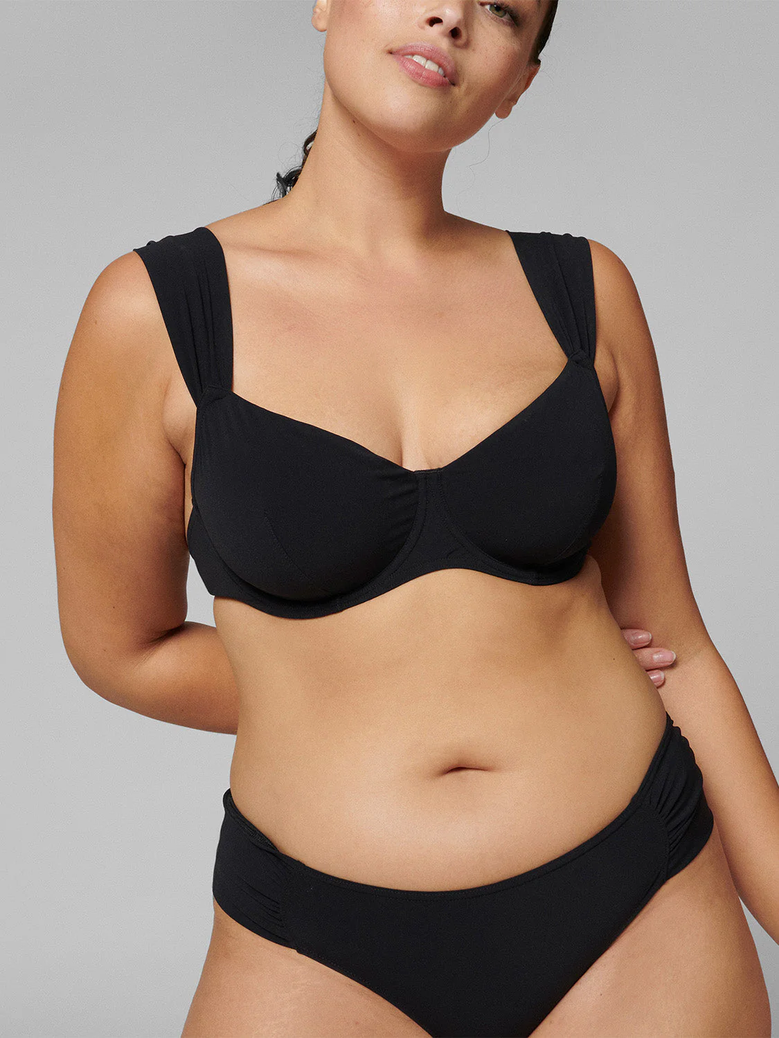 Underwired bikini top - Black - Image 8